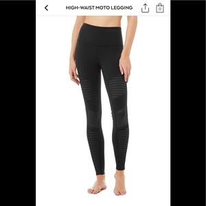 Alo Extreme High Waist MOTO Legging-black